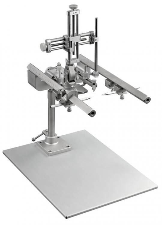 平行軌道式大動物定位儀 平行軌道式大動物定位儀