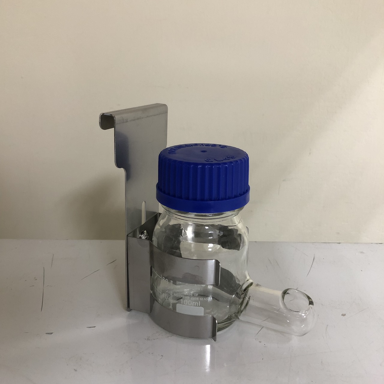 液態飼料餵食器